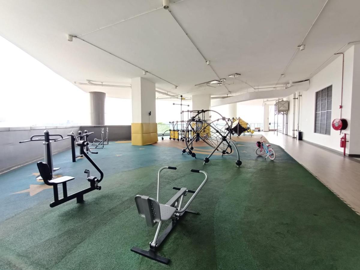 R&F Princess Cove Premium Homestay Famaily Johor Bahru Eksteriør bilde